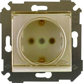 Розетка 2Р+Е Schuko, со шторками, с крышкой, 16А, 250В, S34, бронза Розетка 2Р+Е Schuko, со шторками, с крышкой, 16А, 250В, S34, бронза