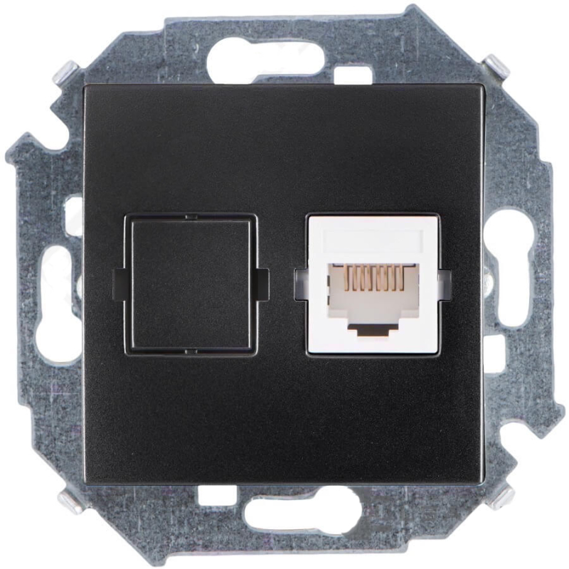 Розетка информационная Simon 15 (графит) Розетка информационная Simon 15 (графит)