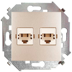 Розетка информационная Simon 15 (шампань) Розетка информационная Simon 15 (шампань)